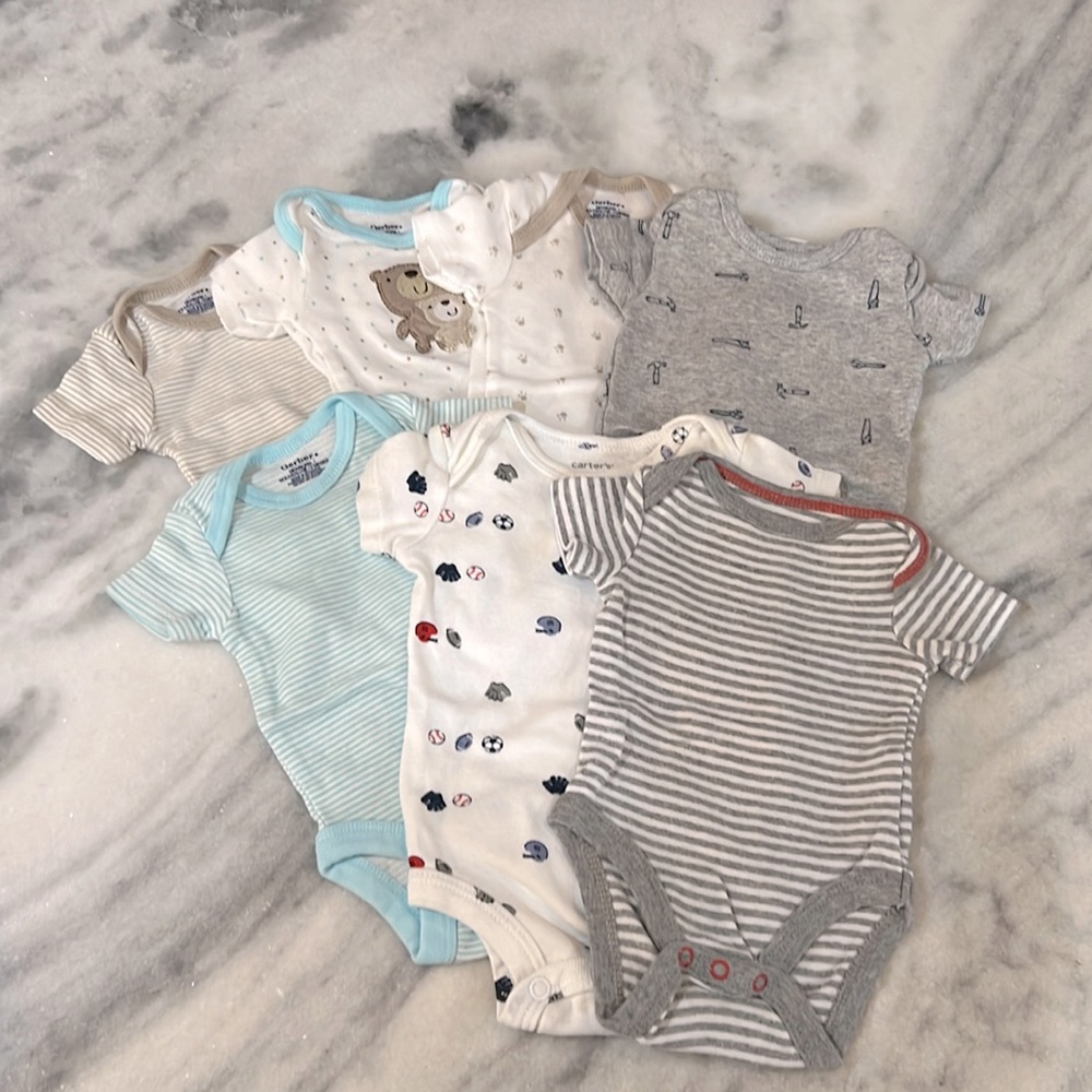 Bundle of 7 Newborn Onsies